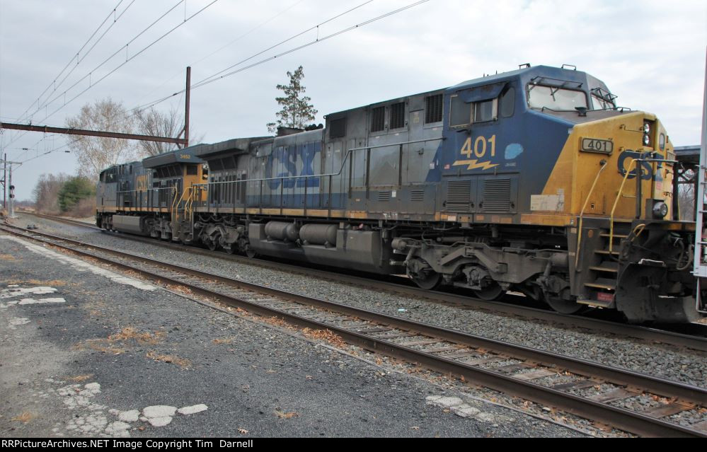 CSX 401 on K623